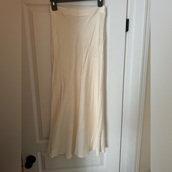 & other stories satin midi skirt - Picture 1 of 6